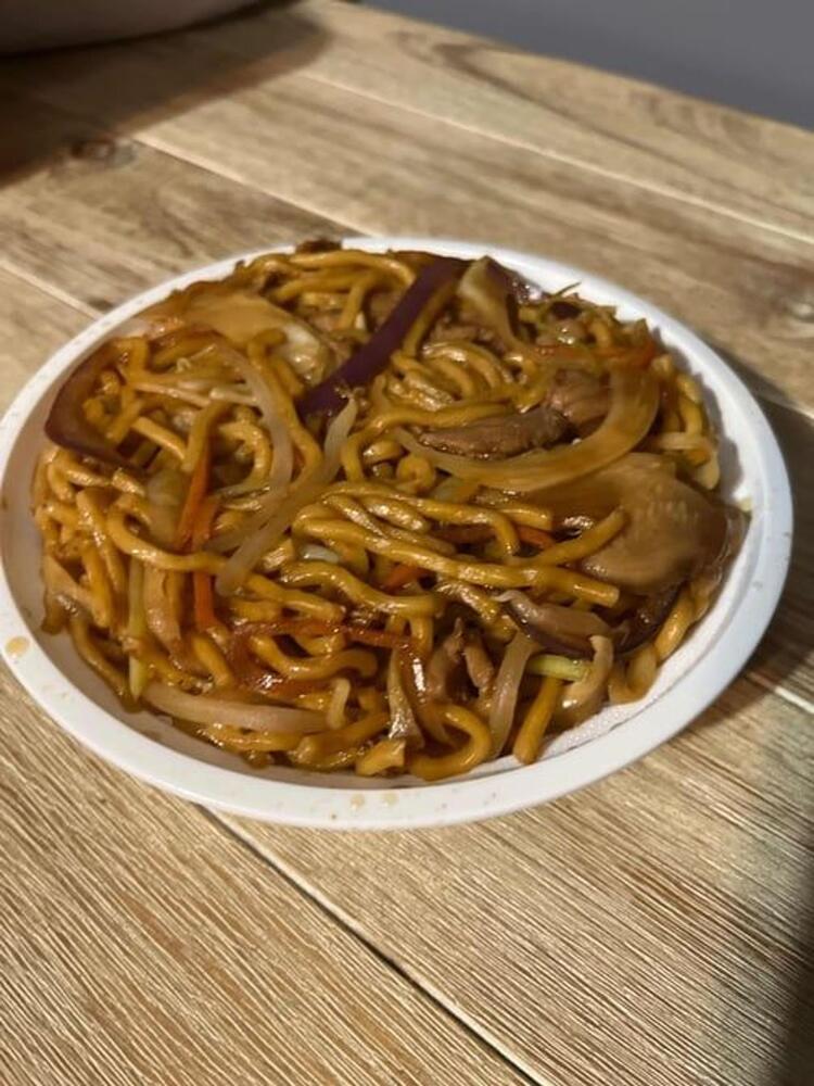 32. Chicken Lo Mein