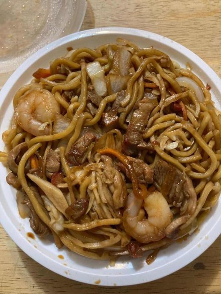 34. House Special Lo Mein